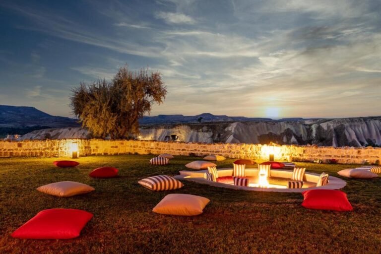 MAR/26 – Grupo Turquia com Hotel da Caverna na Capadócia